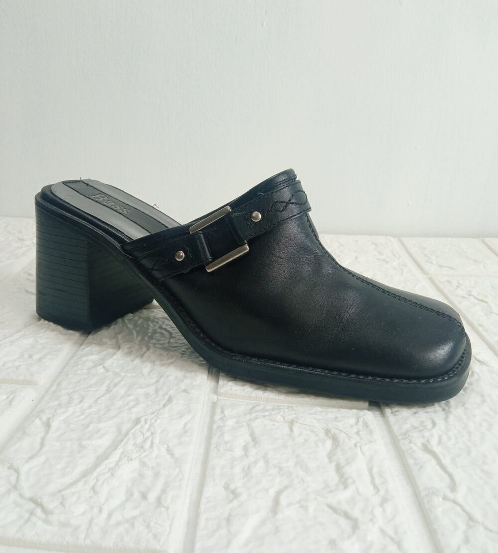 Vintage 90's Bass Leather Chunky Heels Womens Black Leather Buckle Y2K Size 7M